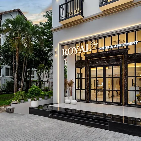 The Royal Hotel & Apartment - Phu My Hung-3