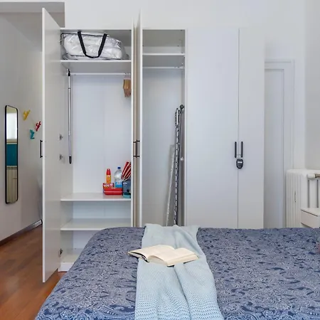 Stradivarius House - Carozzi Apartments-2