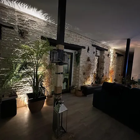 Habitaciones En Casa Familiar Con Bano Propio 1-2