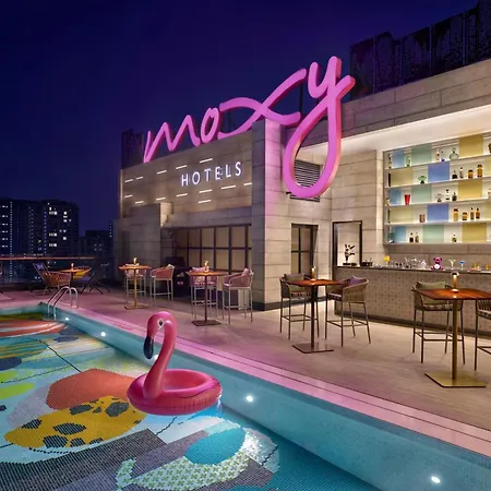 Moxy Mumbai Andheri West-2