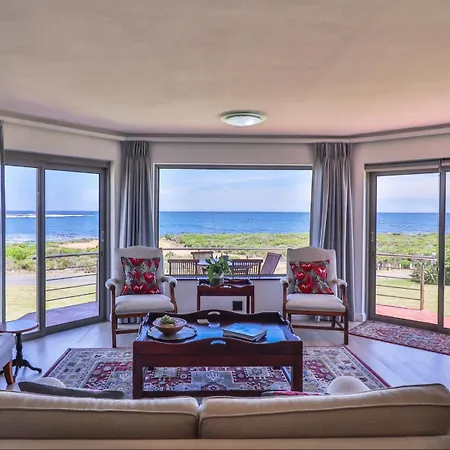 Sandbaai Country House-2