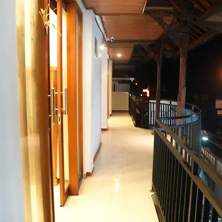 House Of Semar Sari-3