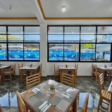 Ocean Star Hotel Coron-3