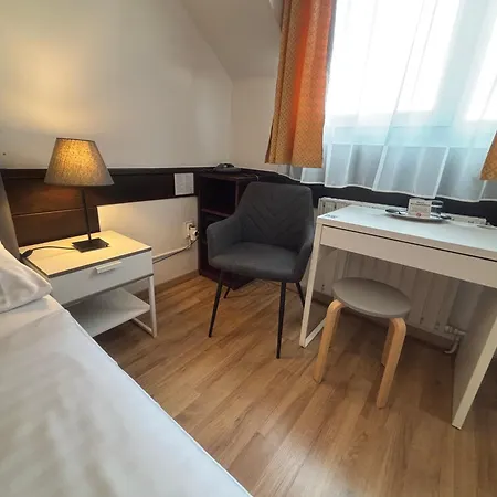 Hotel Gloria Budapest City Center-3