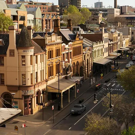 The Russell Boutique Hotel-3