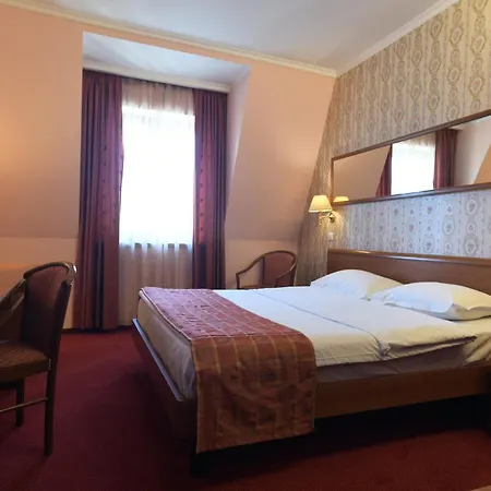 Hotel Brasov-2