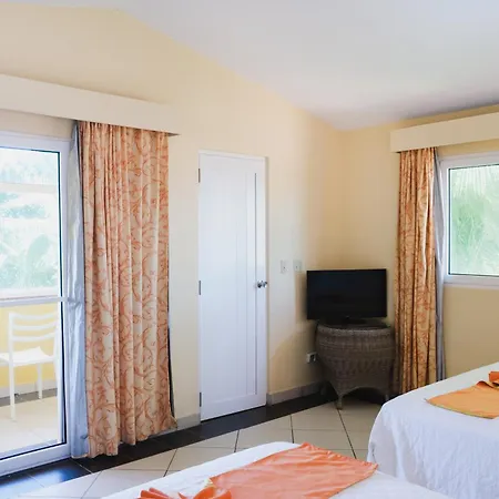 Las Olas Beach Resort-3
