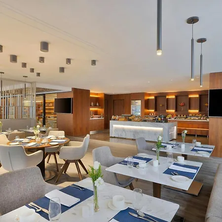 Jeddah Marriott Hotel Madinah Road-2