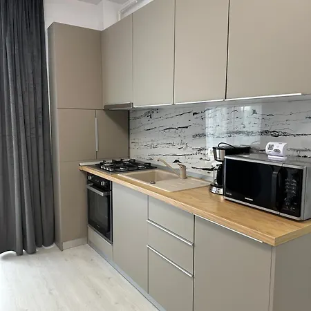 Aloha Mamaia Apartments-3