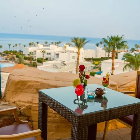 Renaissance Sharm El Sheikh Golden View Beach Resort-3