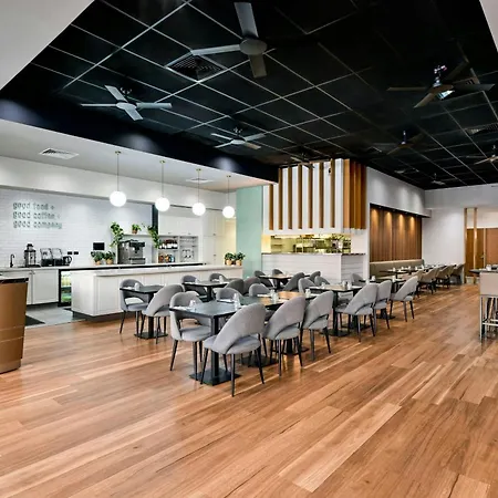 Courtyard By Marriott Brisbane South Bank-3