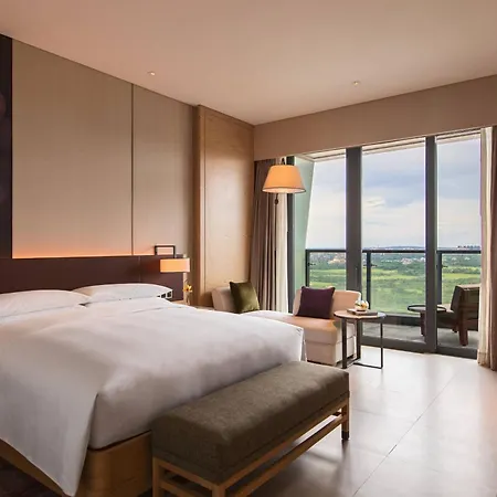 Renaissance Haikou Hotel-3