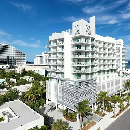 Ac Hotel By Marriott Fort Lauderdale Beach-3