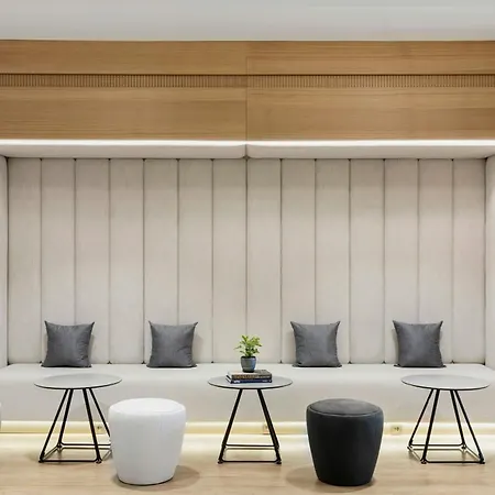 Courtyard By Marriott Batumi-3