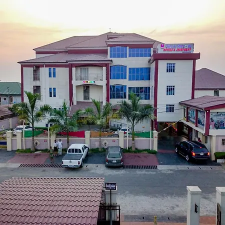 Villa Hilton Hotels-3