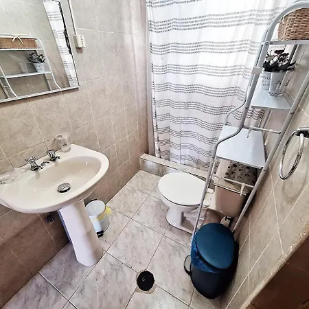 Hostal Habitacion Mintaka-3