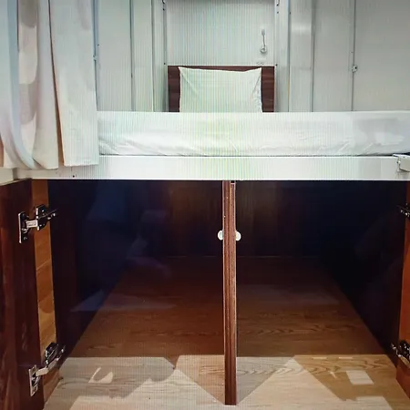 Metro Snooze Dorm-3