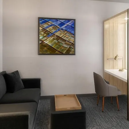 Springhill Suites By Marriott Columbus Easton Area-3