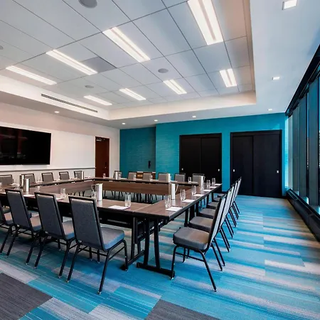 Residence Inn By Marriott Calgary Downtown/Beltline District-3