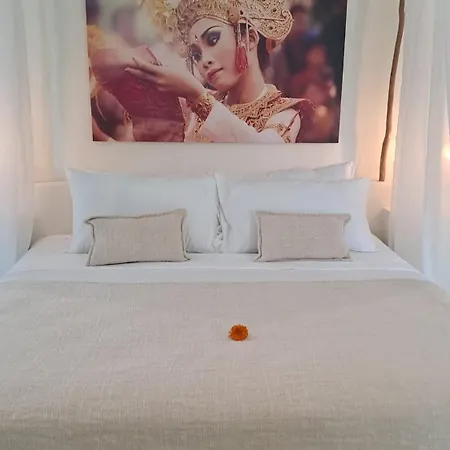 Guru Canggu Art Hotel-2
