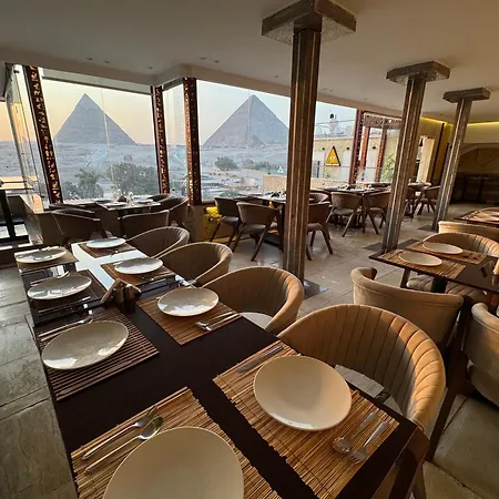 Sahara Pyramids Inn-3
