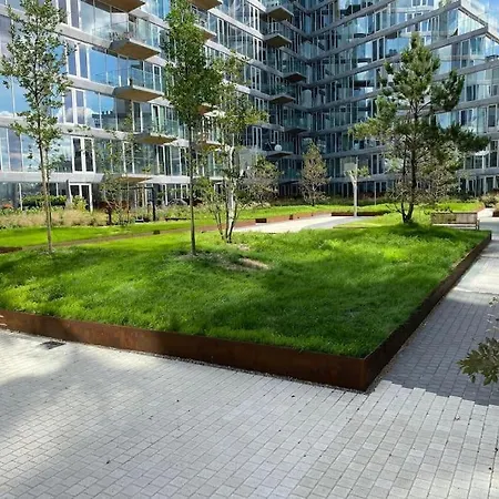 Best Private Seaview Apartment - 2 Balconies, 11Th Floor, Elevator, Friendly Lively Area-3