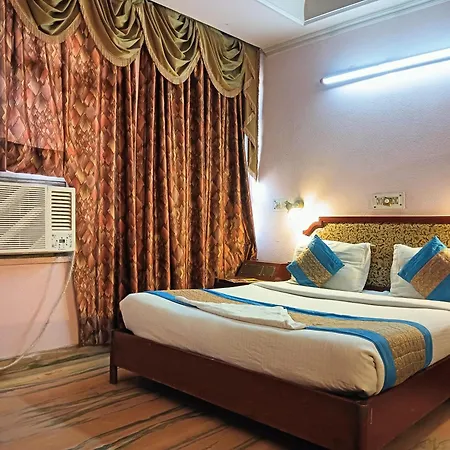 Hotel Classic Inn Near Gaffar Market-2