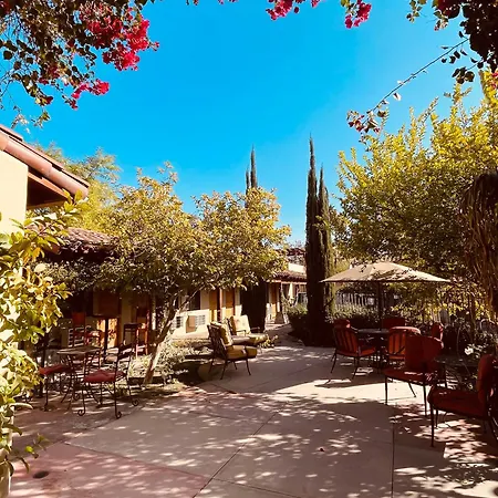 Los Arboles Hotel-3