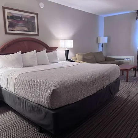 Ramada By Wyndham London-2
