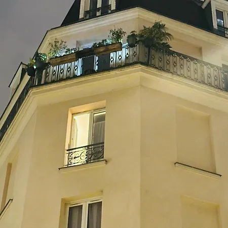 Suite Vue Montmartre & Balcon-3