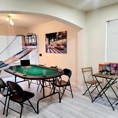 Treasure Bay-3Br Pool & Hot Tub Oasis Near T Strip-3