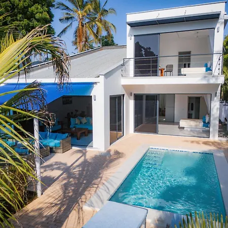 Coral Reef Villas Watamu-2