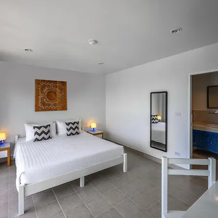 Maikhao Hotel, Phuket-3