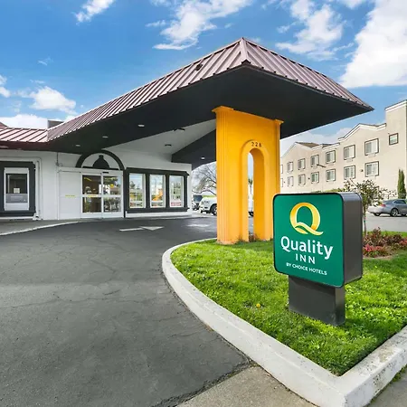 Quality Inn & Suites Sacramento Downtown Area-3