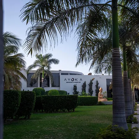 Noom Hotel Dakar Sea Plaza, A Member Of Radisson Individuals-2