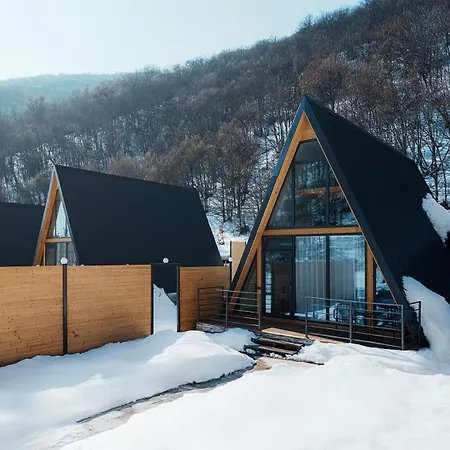 Ari Home Aghveran-2