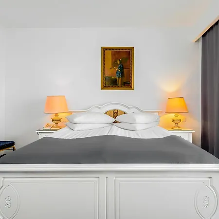 Hotel Imparatul Romanilor Hotel & Spa-3