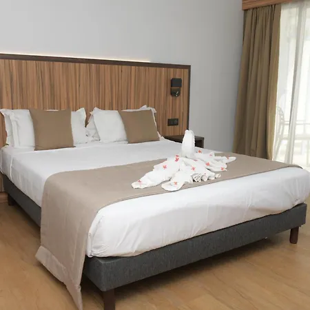 Carayou Hotel Et Spa-3