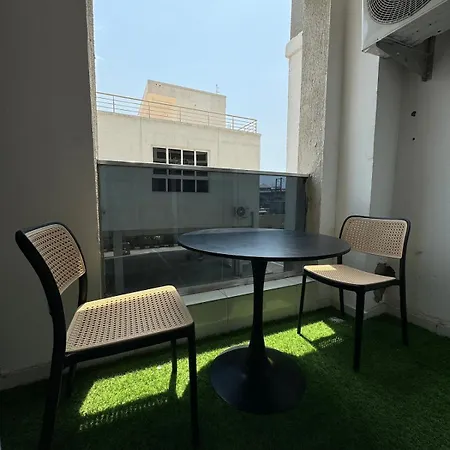 De'Luxuries 2 Bedroom Apartment In Ikoyi With Pool-2