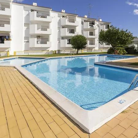 Areias De Sao Joao 2Br Apartment - Shared Pool & Terrace, By Hopstays-2
