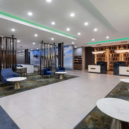 La Quinta Inn & Suites By Wyndham San Antonio At The Rim-2