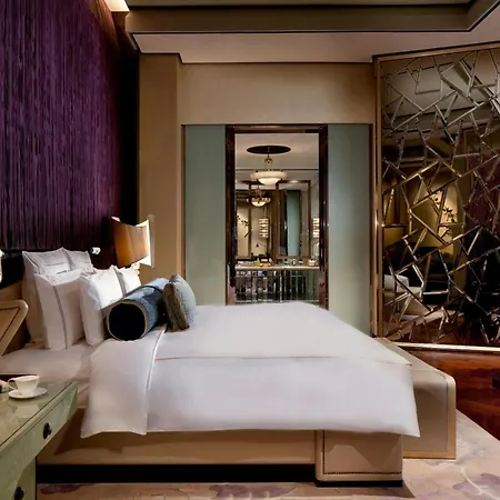 The Ritz-Carlton Shanghai, Pudong-2