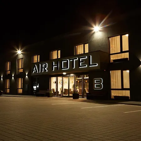 Air Hotel-2
