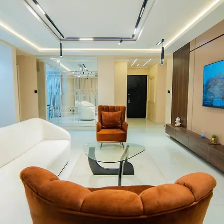 De'Luxuries 2 Bedroom Apartment In Ikoyi With Pool-3
