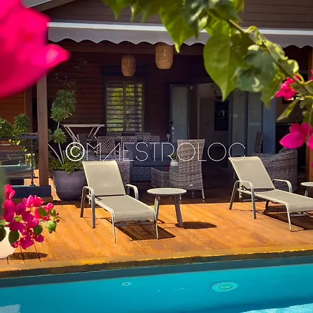 Offre Limitee ! Villa Bois & Prestige 1Ch A 5 Min De La Plage Des Raisins Clairs-2