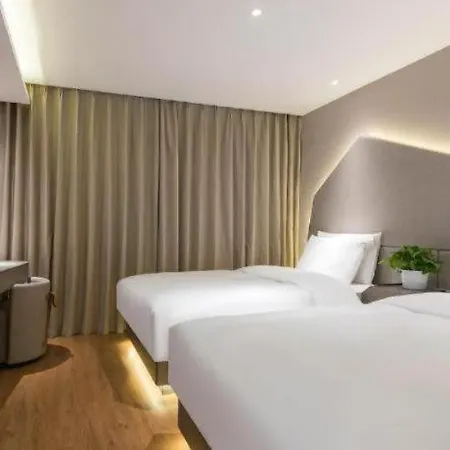 Zmax Hotel Beijing Wangjing Jiuxianqiao Xingji Bear-2