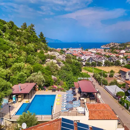 Leslion Hotel Turunc-3