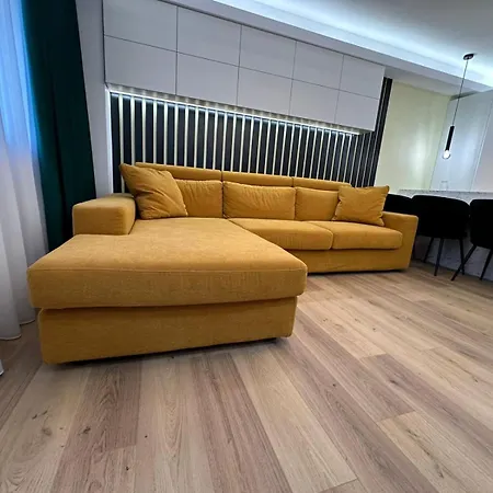 Queen Zlata London Residence-3
