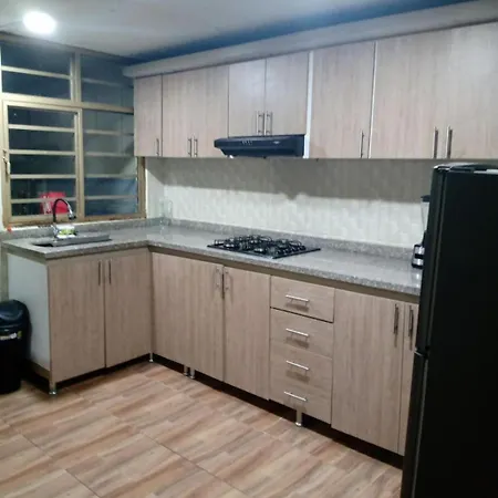 Habitacion Con Parqueadero-3