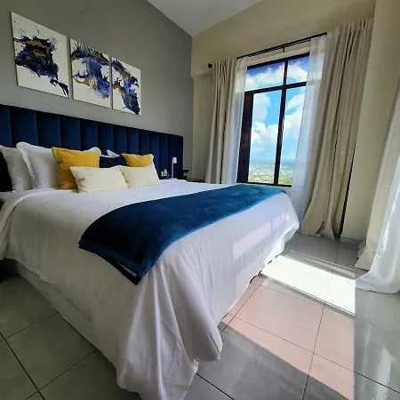 Complete, Centrally-Located Apartment With Panoramic View-3